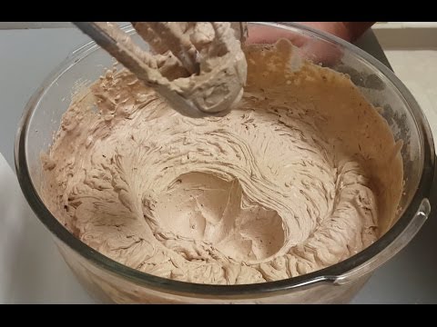 Crema chantilly de chocolate casera