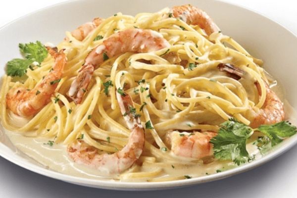 ingredientes espagueti con camarones a la crema