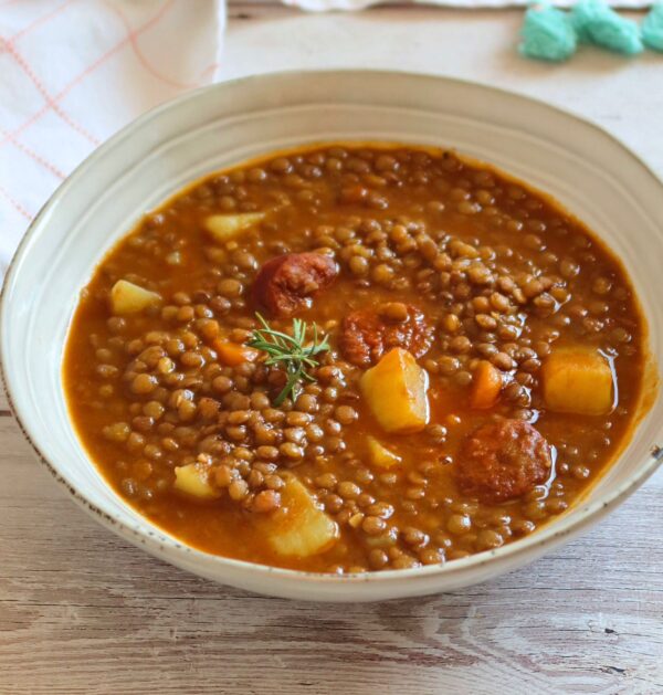 Lentejas con chorizo y patatas
