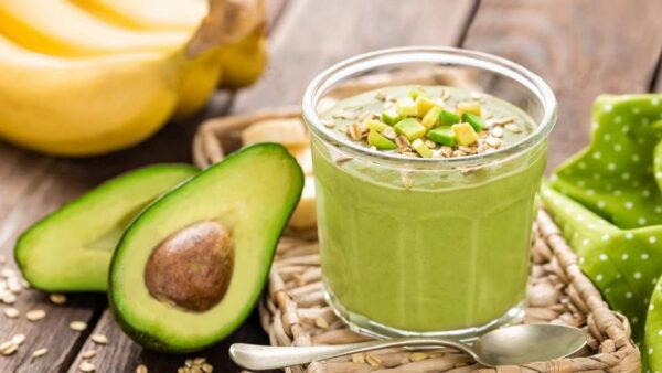 Smoothie de aguacate casero
