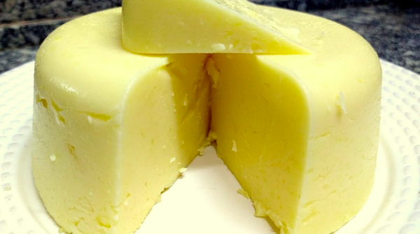 Queso casero de Pan: La receta está lista en 15 minutos, todos amarán!