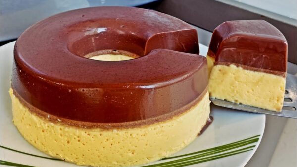 Hacer el Domingo de Pascua, sólo golpear la licuadora y congelar