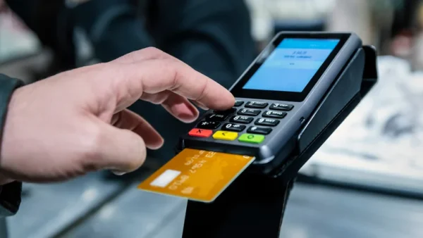Las tarjetas de crédito y débito tendrán un cambio drástico en su forma de uso: así será